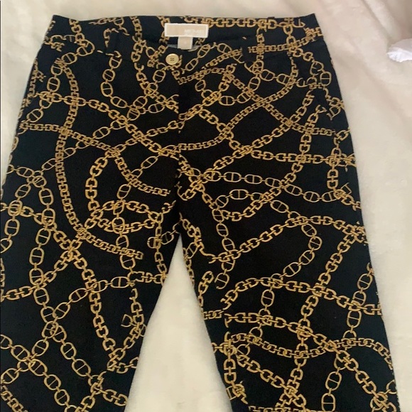 Michael Kors pants!💛🖤 - Picture 2 of 4